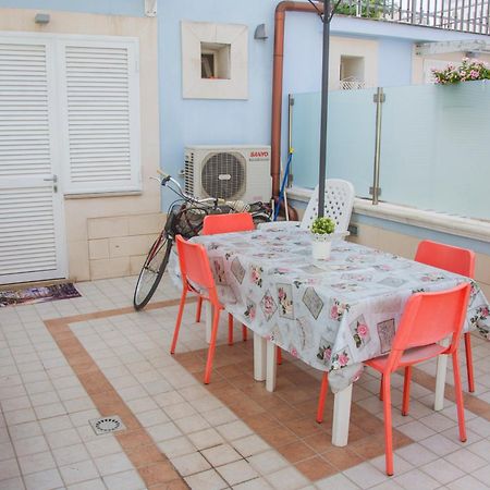 B&B Domus Del Sole Siponto Luaran gambar