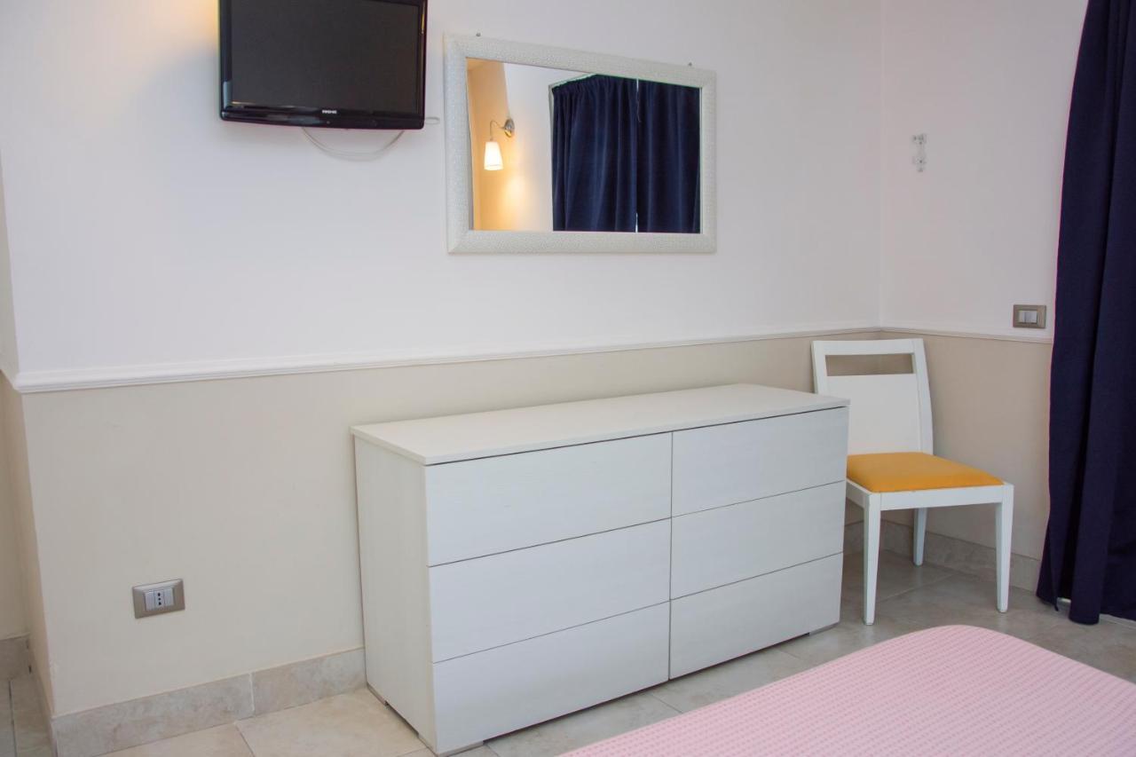 B&B Domus Del Sole Siponto Luaran gambar